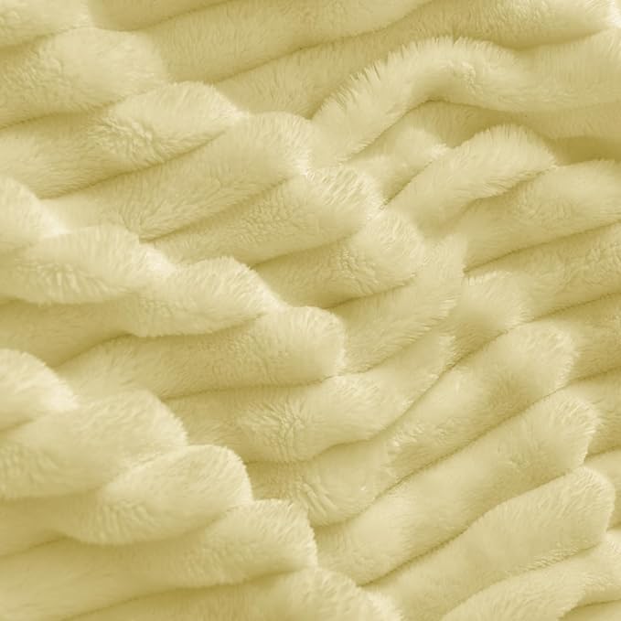 BEDELITE Transparent Yellow Fleece Throw Blanket - Image 3