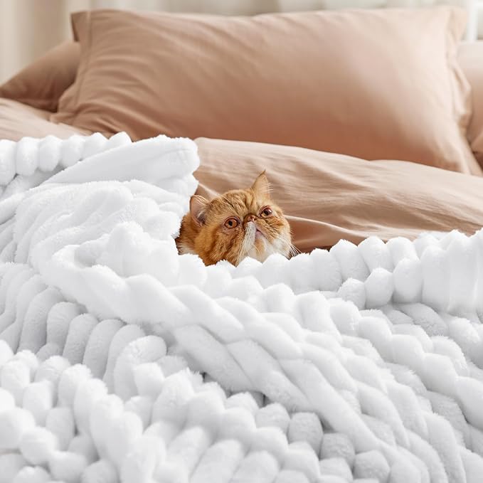 Bedsure Soft Throw Blanket for Couch Decor Gifts Bright White 50"x70" | - Image 5
