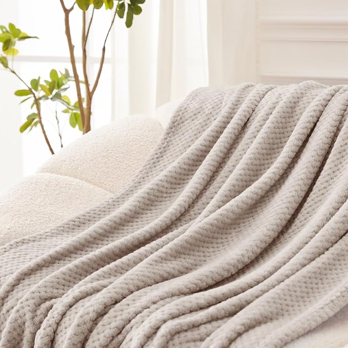 Exclusivo Mezcla Soft Waffle Fleece Bed Blanket Queen Size, Tan | Lightweight - Image 5