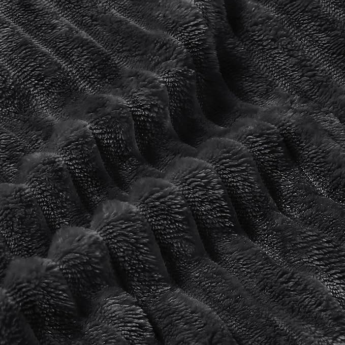 BEDELITE 3D Ribbed Jacquard Black Blankets Queen Size - Image 4
