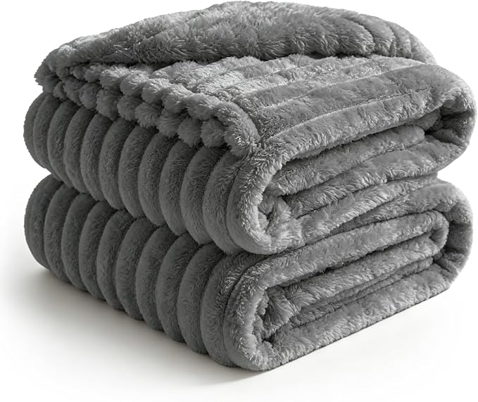 BEDELITE Ribbe Blankets Queen Size by BEDELITE