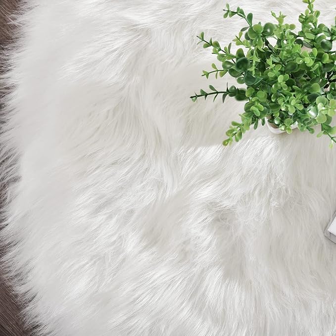 Latepis White Round Rug 6.7 ft, Faux Fur Sheepskin Circle Rug - Image 6