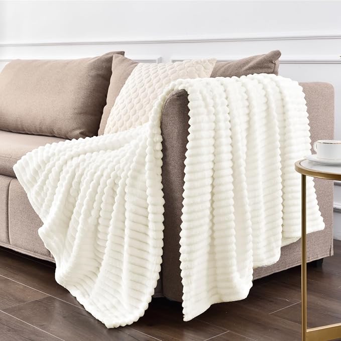 BEDELITE 3D Ribbed Jacquard Cream Full Size Blankes - Image 7
