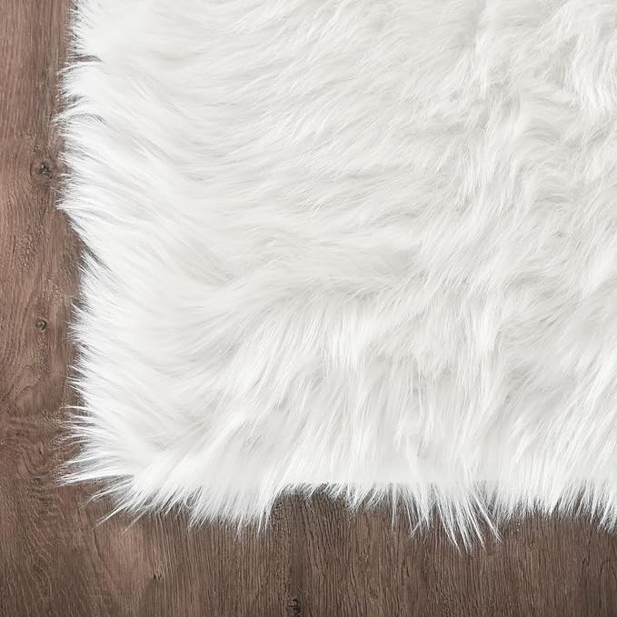 Latepis Round Rugs 8ft White Circle Area Washable Fluffy Rug Faux Fur Soft - Image 5