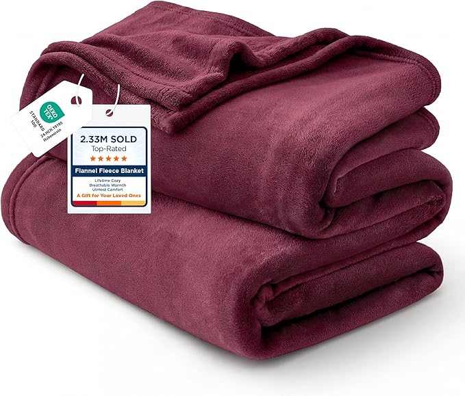 Bedsure GentleSoft Fleece Blanket Twin Size Red by Unknown