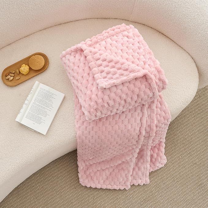 BEDELITE Pink Queen Blanket for Bed, Soft Cozy Gifts for Women, 90 * 90 | 3D - Image 7