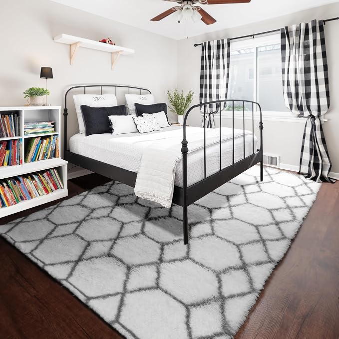 Area Rugs for Bedroom Living Room, 4x6 Fluffy White and Grey Geometric Rug | - Image 7
