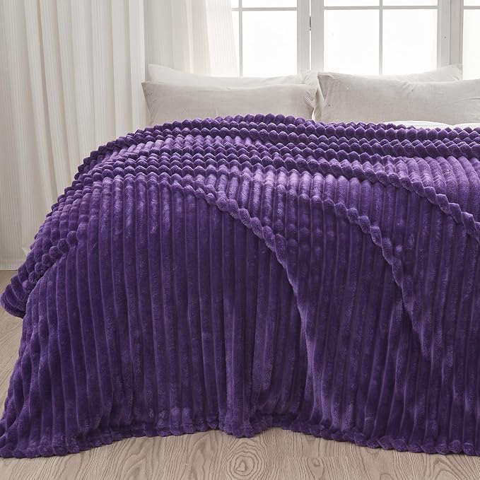 NEWCOSPLAY Fleece Ribbed Cozy Queen Blanket by NEWCOSPLAY