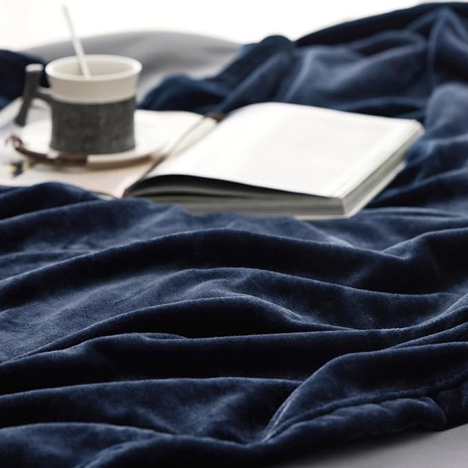Bedsure GentleSoft Navy Fleece Blankets Queen Size - Image 5