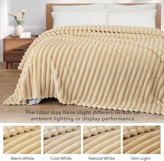 Exclusivo Mezcla Striped King Size Fleece Blanket - Image 3