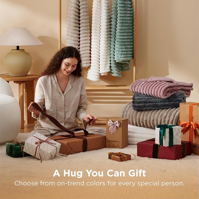 Bedsure Extra Soft Large Fleece Blanket - Image 5