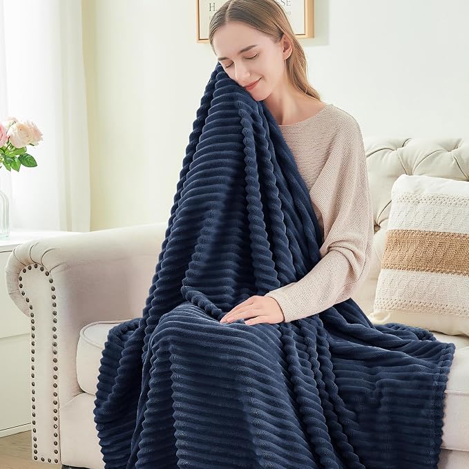 BEDELITE 3D Ribbed Jacquard Navy Blankets Queen Size - Image 3