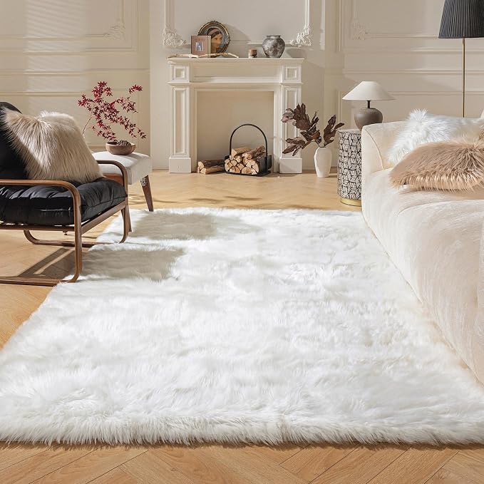 Ashler Faux Fur Rug, Fluffy Shaggy Area Rug Ultra Soft 4 x 4 Feet Square Fur by AshlerHomeDeco