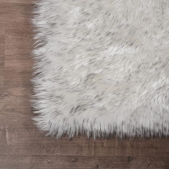 Latepis White and Grey Tips Faux Fur 4'x5'10" Area Rug, Soft Plush Faux Fur - Image 6