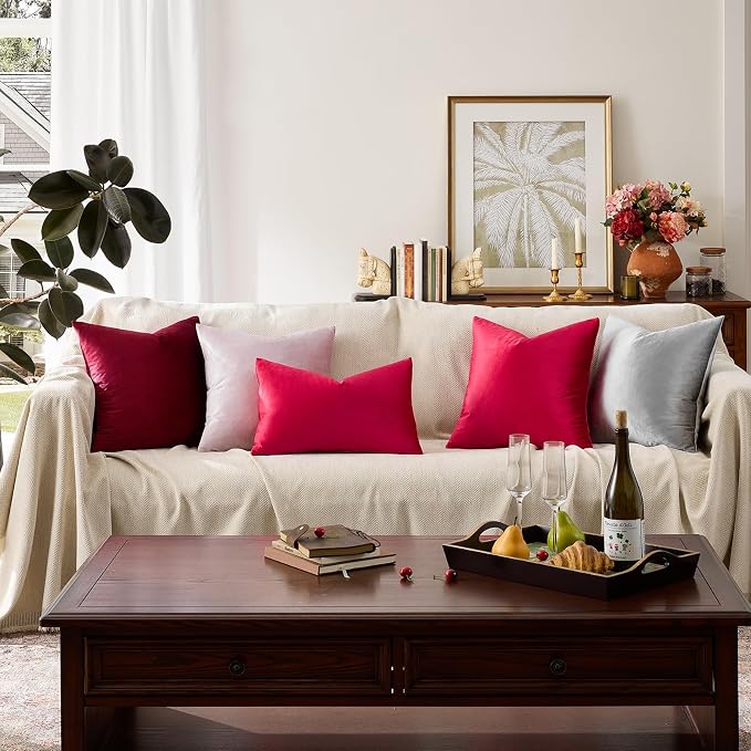GIGIZAZA Red Velvet Pillow Covers 20x20 Decorative Pillows Pack of 2 | Throw - Image 8