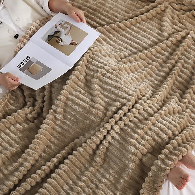Tan Fleece Throw Blanket 50”×60” - Image 4