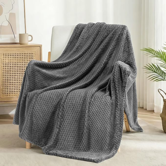 Exclusivo Mezcla Soft Waffle Fleece Bed Blanket King Size, Cozy Flannel - Image 4